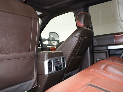 Used 2022 Ford F250 King Ranch w/ Tremor Off-Road Package AWD/4WD image 22