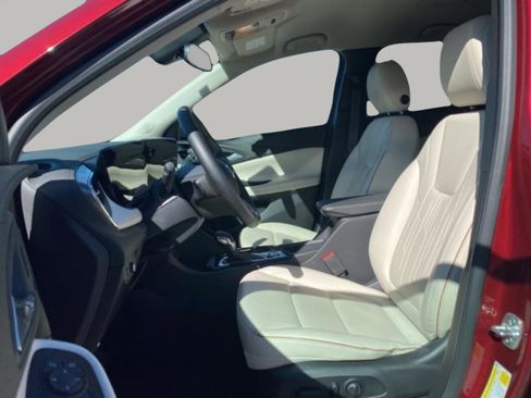 Used 2025 Buick Encore GX Avenir image 13