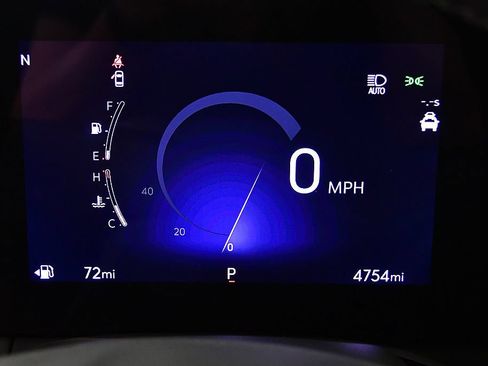 Used 2025 Buick Envista Preferred FWD image 16