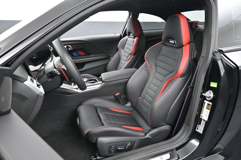 Used 2025 BMW M2 w/ Lighting Package RWD image 5