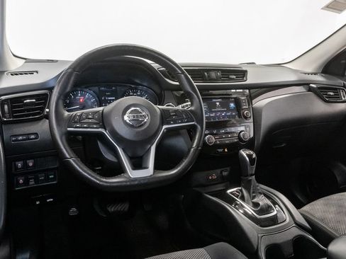 Used 2022 Nissan Rogue Sport SV AWD/4WD image 7