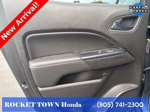 Used 2017 GMC Canyon Denali image 11