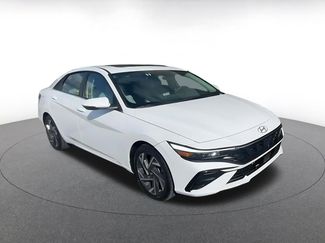 Used 2025 Hyundai Elantra Limited video 2