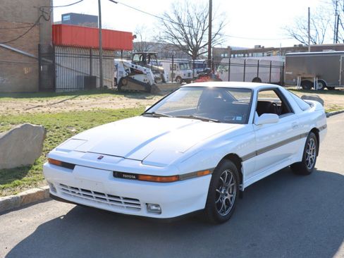 Used 1989 Toyota Supra image 2