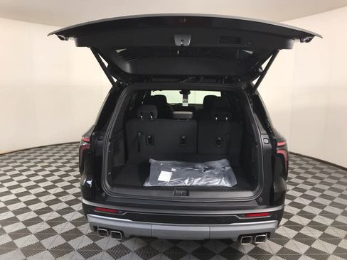 New 2026 Chevrolet Traverse LT w/ Driver Confidence Package image 16