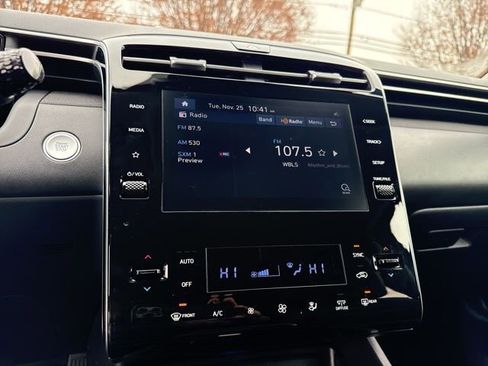 Certified 2023 Hyundai Tucson SEL w/ Convenience Package image 7