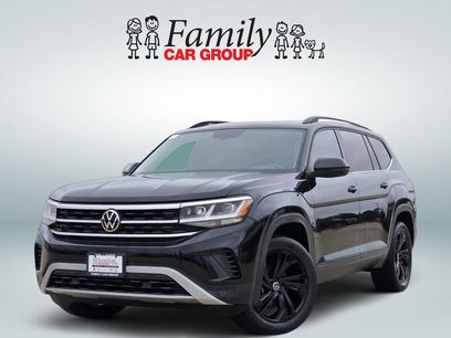 Used 2022 Volkswagen Atlas SE w/ Panoramic Sunroof Package