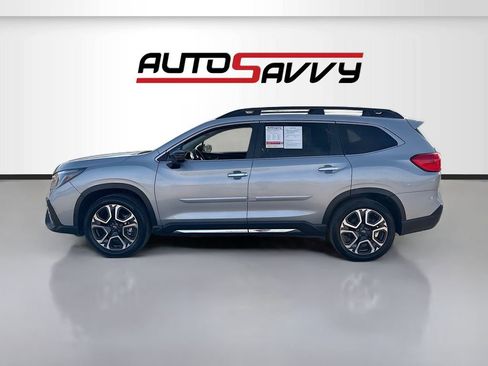 Used 2024 Subaru Ascent Touring image 4