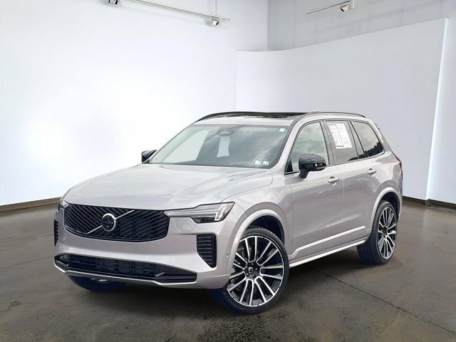 Used 2026 Volvo XC90 B6 Ultra w/ Protection Package AWD/4WD image 1