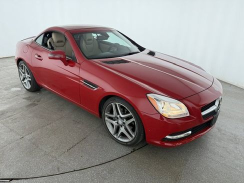 Used 2013 Mercedes-Benz SLK 250 image 5
