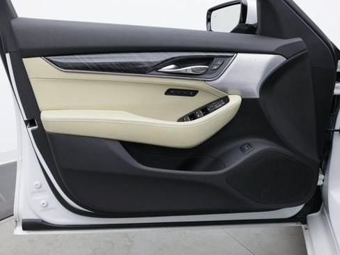 Used 2022 Cadillac CT5 Premium Luxury RWD image 15