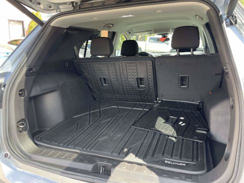 Used 2024 Chevrolet Equinox LT w/ LPO, Floor Liner Package FWD image 28