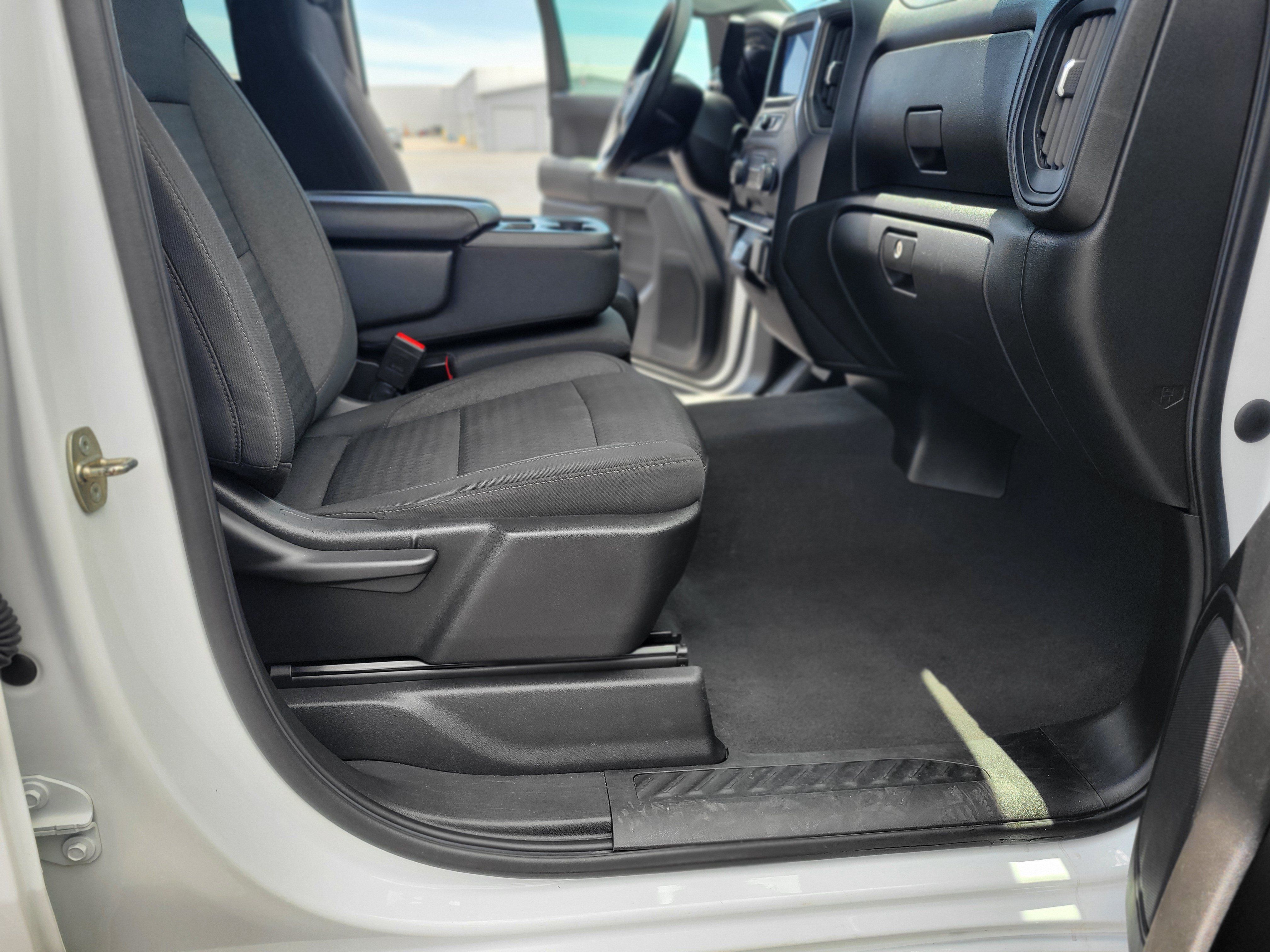 Used 2022 Chevrolet Silverado 1500 Custom AWD/4WD image 31