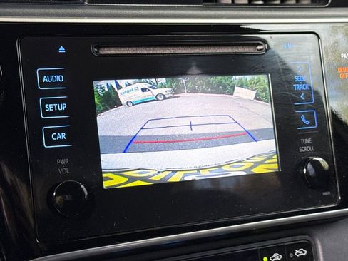 Used 2017 Toyota Corolla LE w/ Carpet Mat Package (TMS) image 19