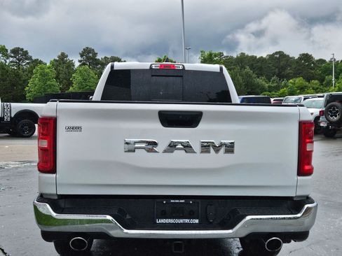 Used 2025 RAM 1500 Big Horn AWD/4WD image 6