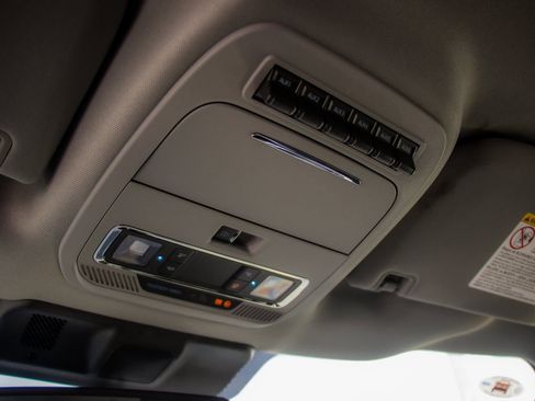 New 2026 Ford F250 Lariat w/ Black Appearance Package image 51