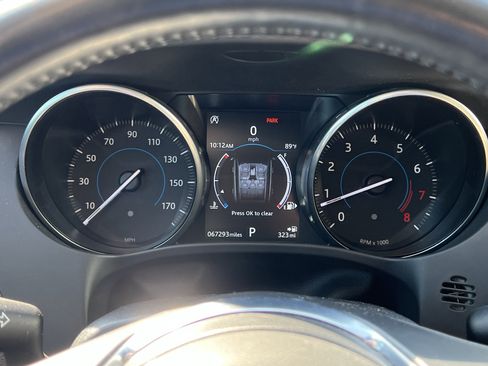 Used 2018 Jaguar F-PACE Prestige AWD/4WD image 21