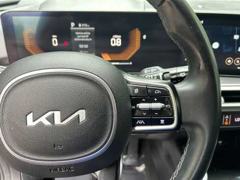 Used 2024 Kia Sorento S AWD/4WD image 23