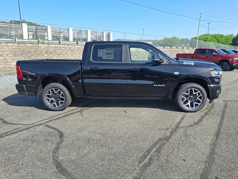 New 2026 RAM 1500 Laramie w/ Laramie Preferred Package AWD/4WD image 5