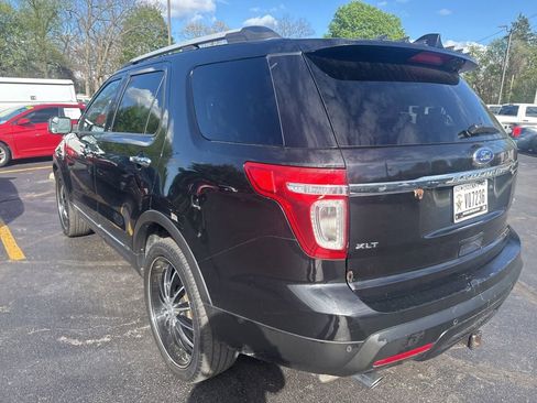 Used 2012 Ford Explorer XLT FWD image 4