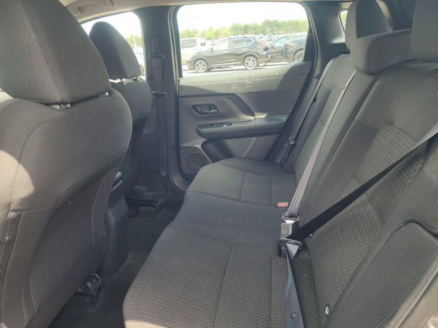 Used 2025 Nissan Kicks S FWD image 4