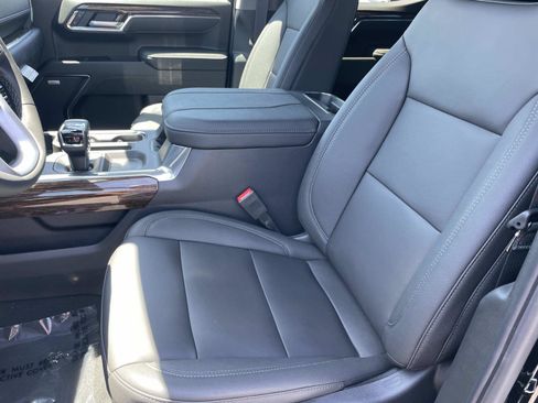 New 2026 GMC Sierra 1500 Elevation w/ Elevation Premium Package AWD/4WD image 23