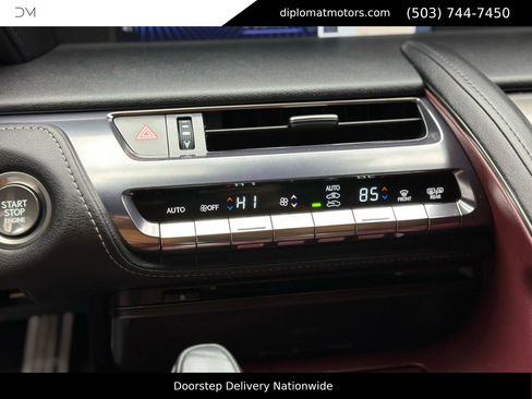 Used 2018 Lexus LC 500 Coupe image 27