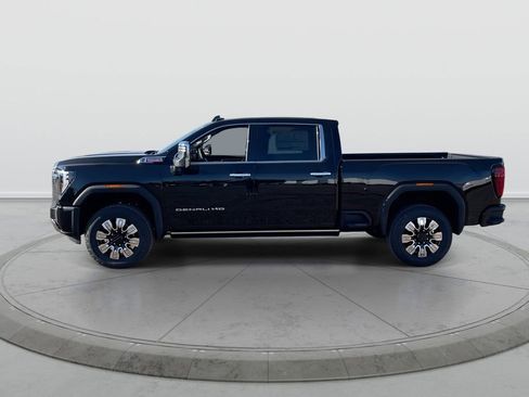 New 2026 GMC Sierra 2500 Denali w/ Denali Reserve Package AWD/4WD image 5