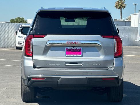 Used 2023 GMC Yukon SLT w/ SLT Premium Package AWD/4WD image 6