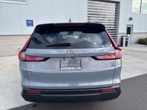 Used 2025 Honda CR-V EX-L image 6