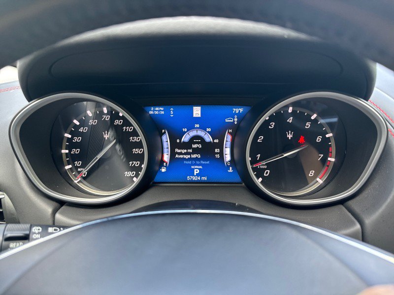 Used 2020 Maserati Levante GranLusso AWD/4WD image 47