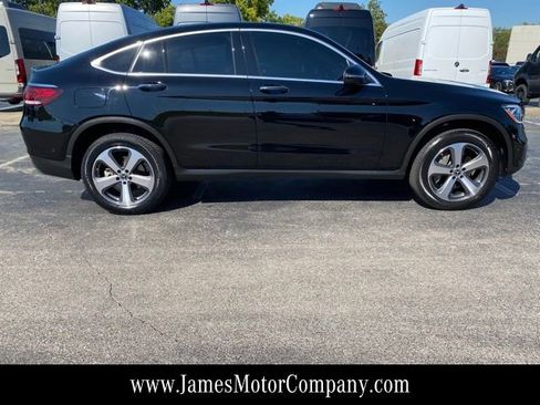 Used 2023 Mercedes-Benz GLC 300 4MATIC Coupe image 5