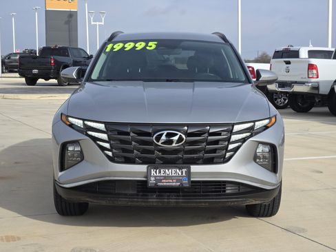 Used 2022 Hyundai Tucson SEL image 3