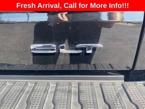 Used 2023 GMC Sierra 1500 SLT w/ SLT Premium Plus Package AWD/4WD image 23