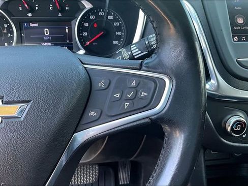 Used 2020 Chevrolet Equinox LT AWD/4WD image 12