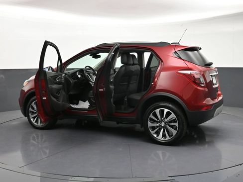 Certified 2022 Buick Encore Preferred w/ Safety Package AWD/4WD image 35