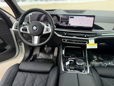 New 2026 BMW X5 xDrive40i w/ M Sport Package image 10
