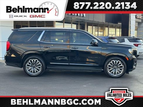 Used 2024 GMC Yukon Denali Ultimate image 1
