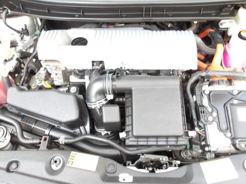 Used 2015 Toyota Prius Two image 23