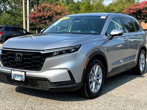 Used 2023 Honda CR-V EX image 1