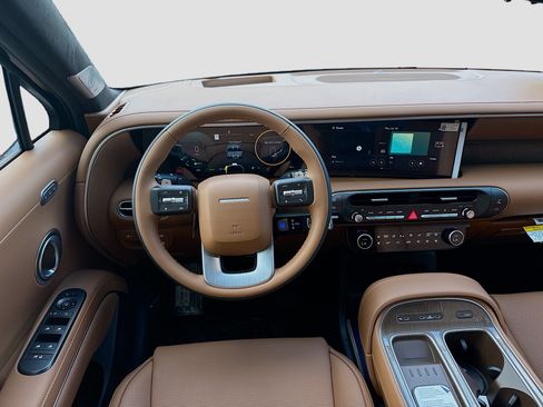 New 2026 Hyundai Palisade Calligraphy FWD image 15