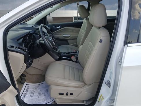 Used 2016 Ford Escape Titanium FWD image 9