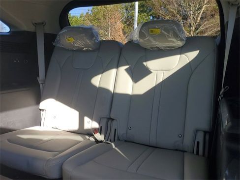 New 2026 Kia Sorento S image 11