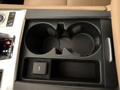 Used 2021 Jaguar F-PACE S image 28