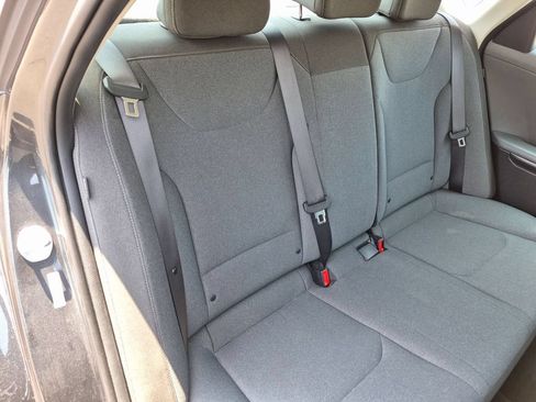 Used 2025 Kia K4 FWD image 30