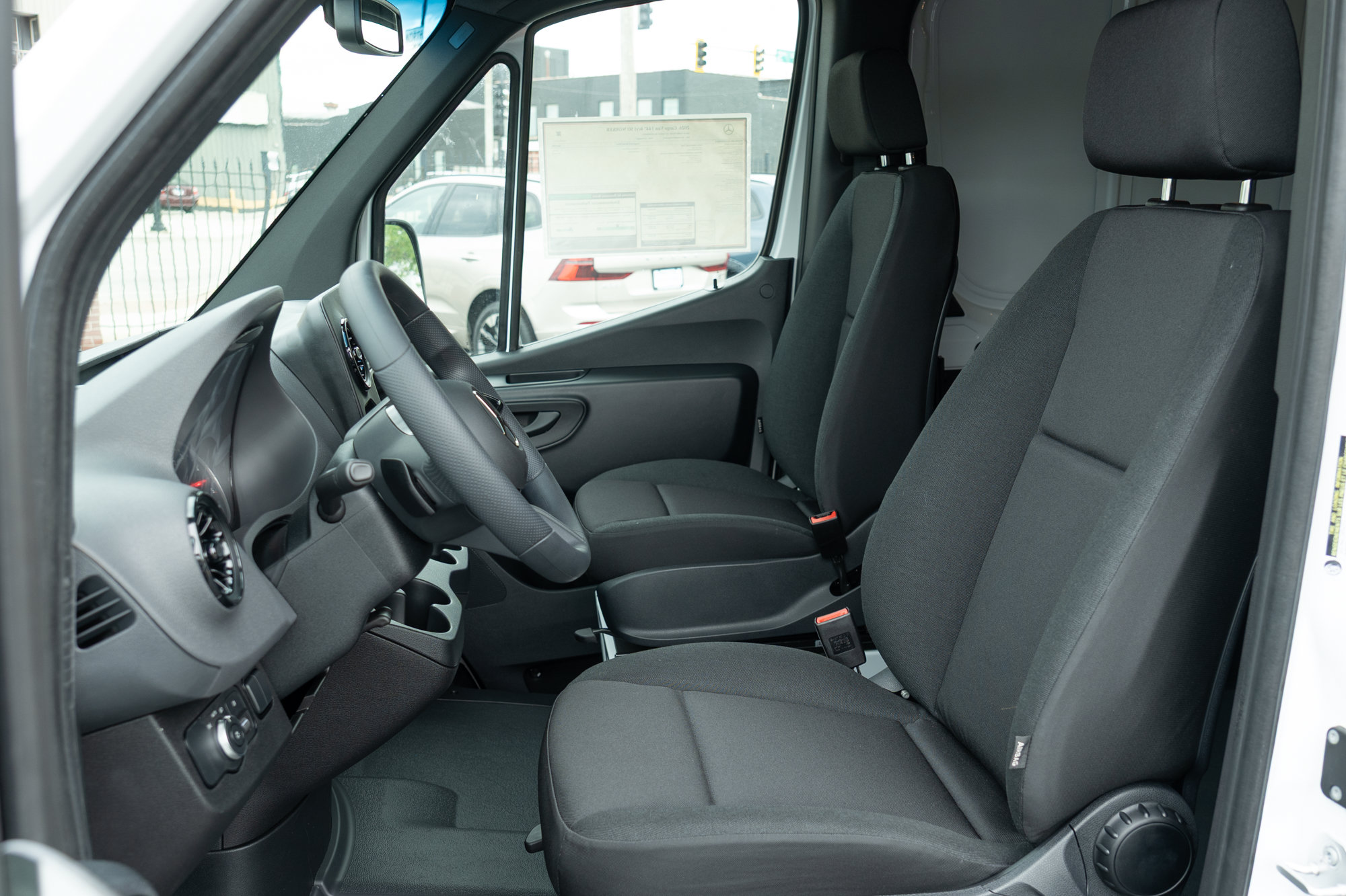 Used 2026 Mercedes-Benz Sprinter 2500 image 11