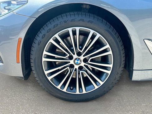 Used 2019 BMW 530i xDrive w/ Convenience Package AWD/4WD image 32