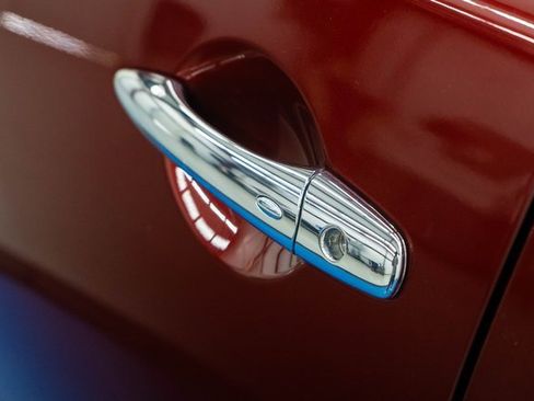 Used 2024 Nissan Armada Platinum w/ Captain's Chairs Package image 16