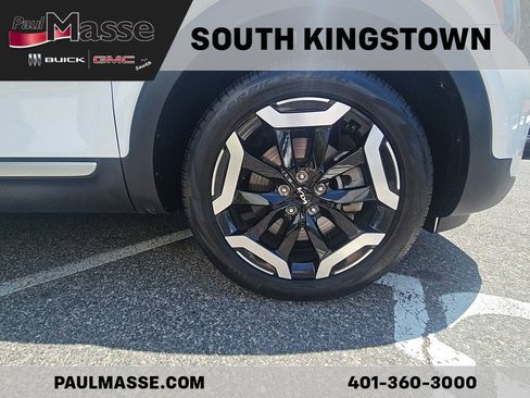 Used 2024 Kia Telluride EX w/ EX Captain's Chair Package AWD/4WD image 9