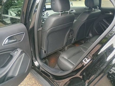 Used 2020 Mercedes-Benz GLA 250 4MATIC image 19